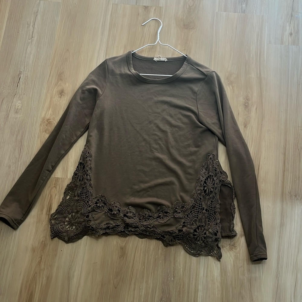 Olive green detailed long sleeve shirt